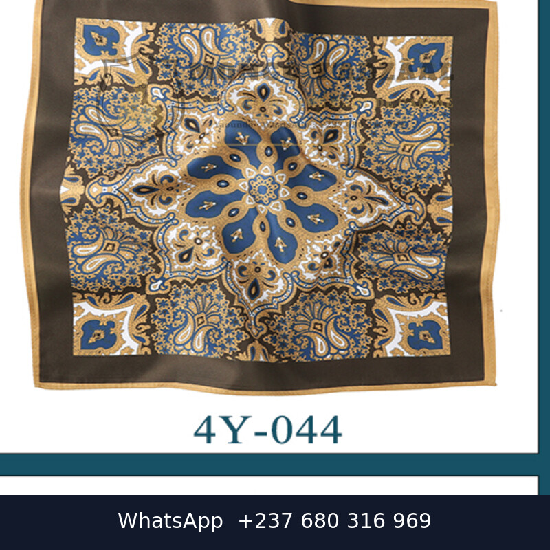 Pochette de costume, modèle 4Y-044