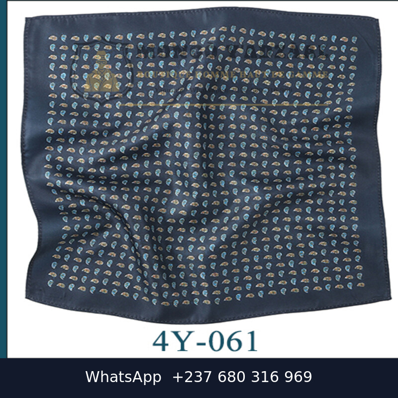 Pochette de costume, modèle 4Y-061