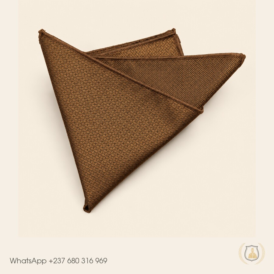 Pochette de costume brun, modèle PC-009